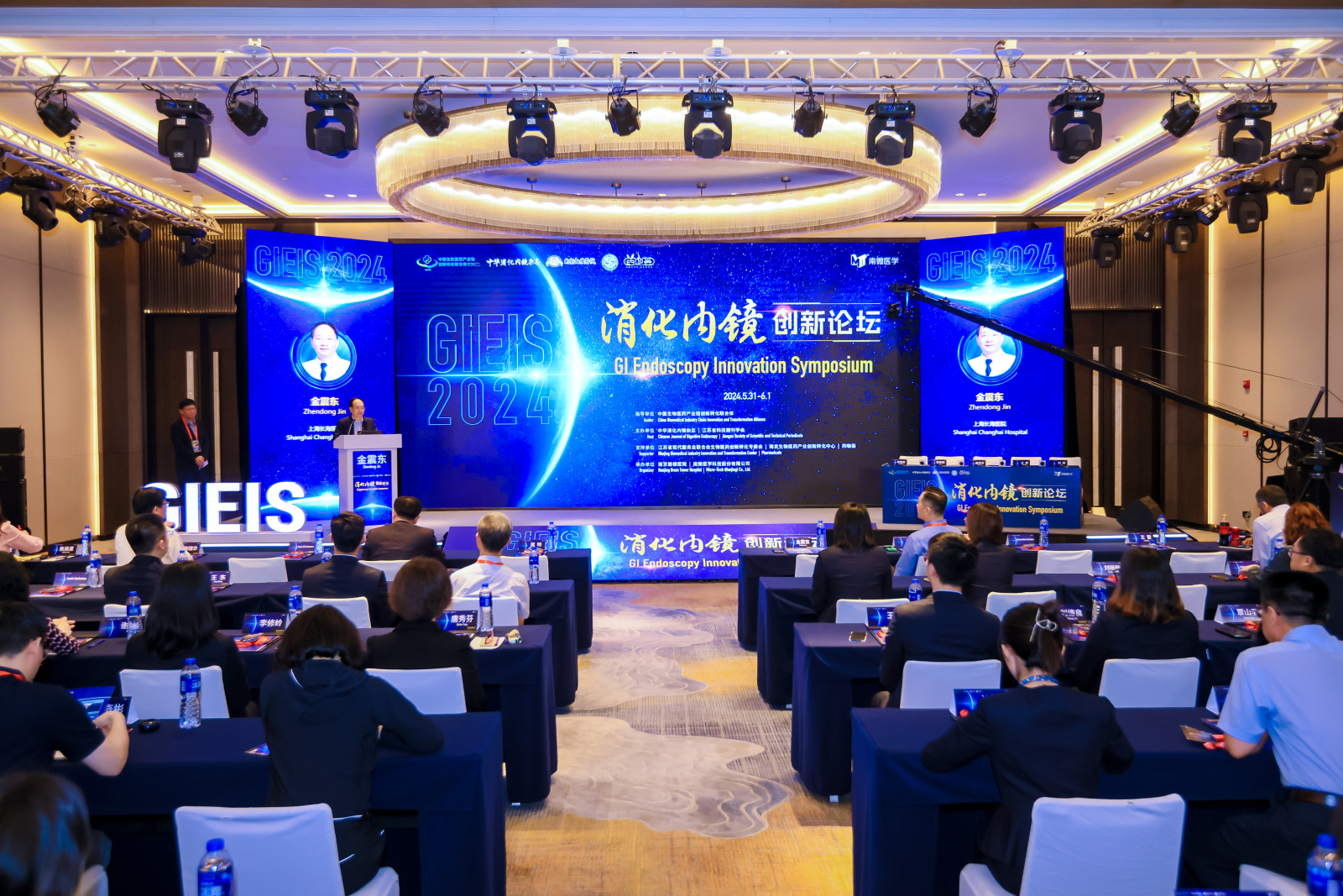 1718761915886754n1CP.jpg 1718761915886754n1CP.jpg